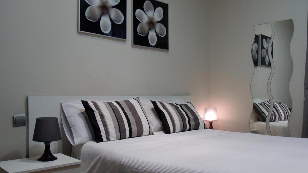 Hostal Oklahoma Reus Ngoại thất bức ảnh